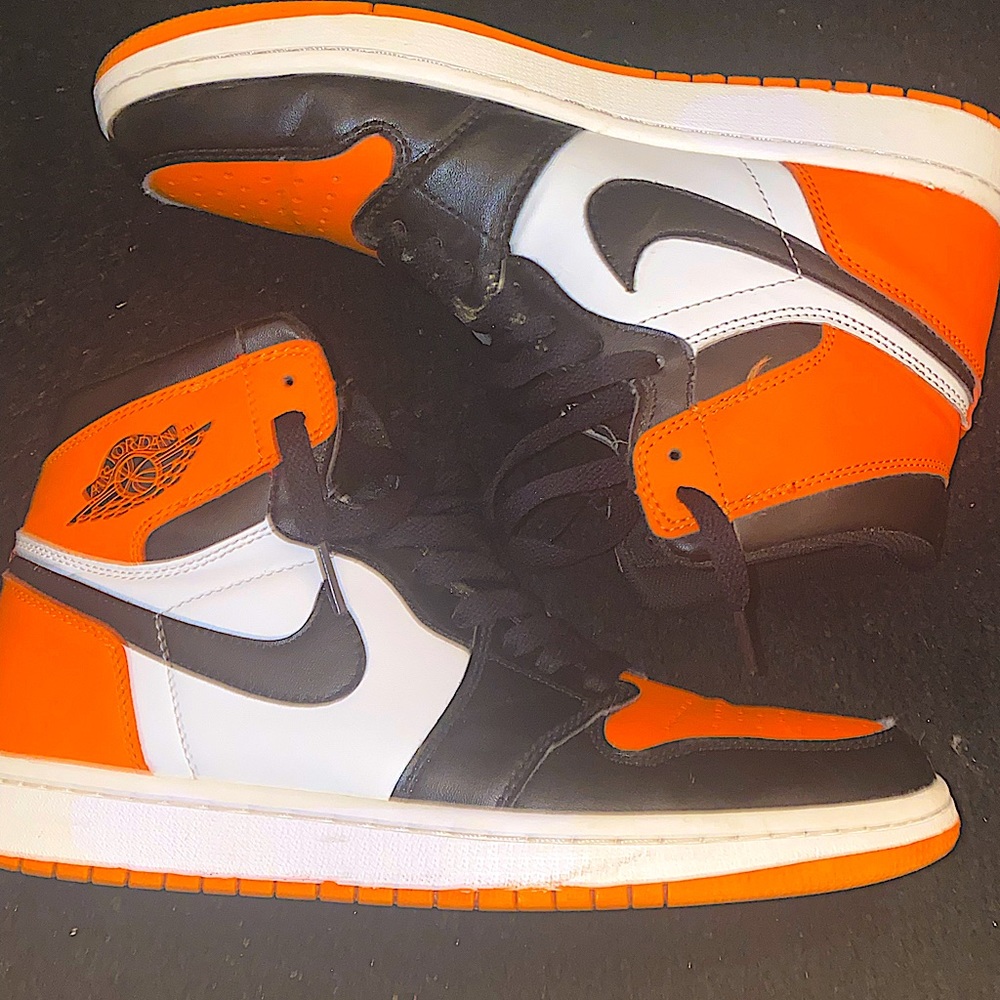 Jordan 1 “Shattered Backboard” 2015 Version